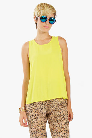Peeking Out Top